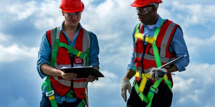 Commercial Roofing Contractors: Comprehensive Services for Businesses